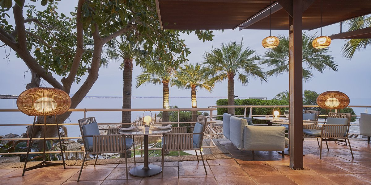 The best destination for a well-lived holiday is the one that allows you to disconnect in order to reconnect with yourself. That place is #HotelDeMar in Mallorca.  
ow.ly/j9t950IfQIO

#ALifeWellLived