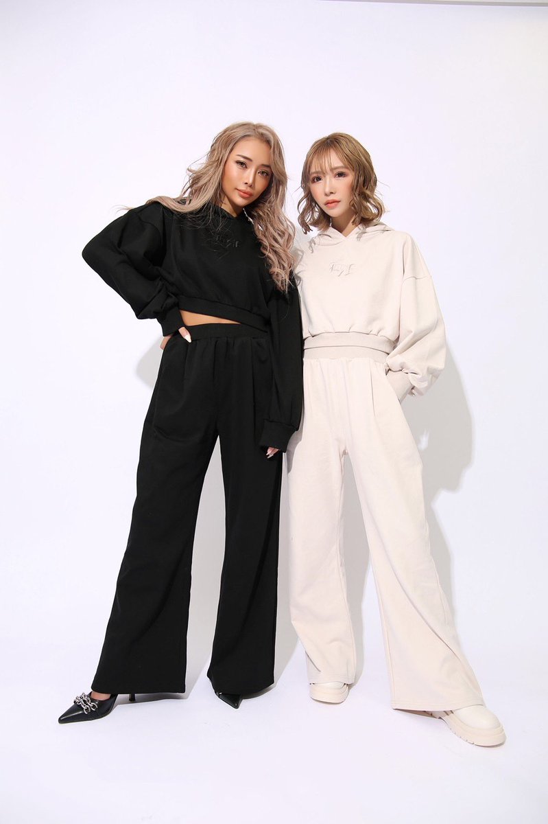 blackqueengirls's tweet photo. 大人気セットアップ💓
今なら限定価格に…？！

https://t.co/84zOUZbI4d https://t.co/U7dWbHr1l0
