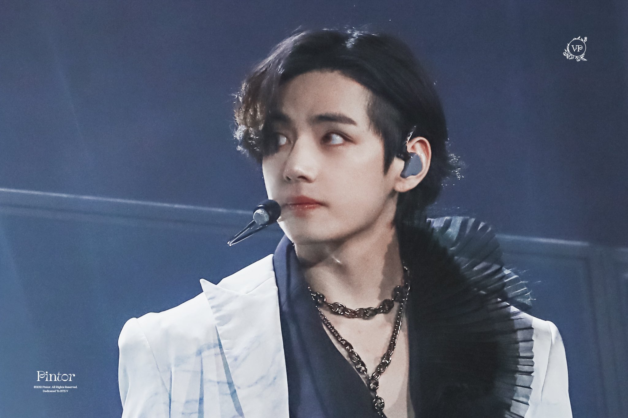 FNe9pqeVEAMBkVI?format=jpg&name=large