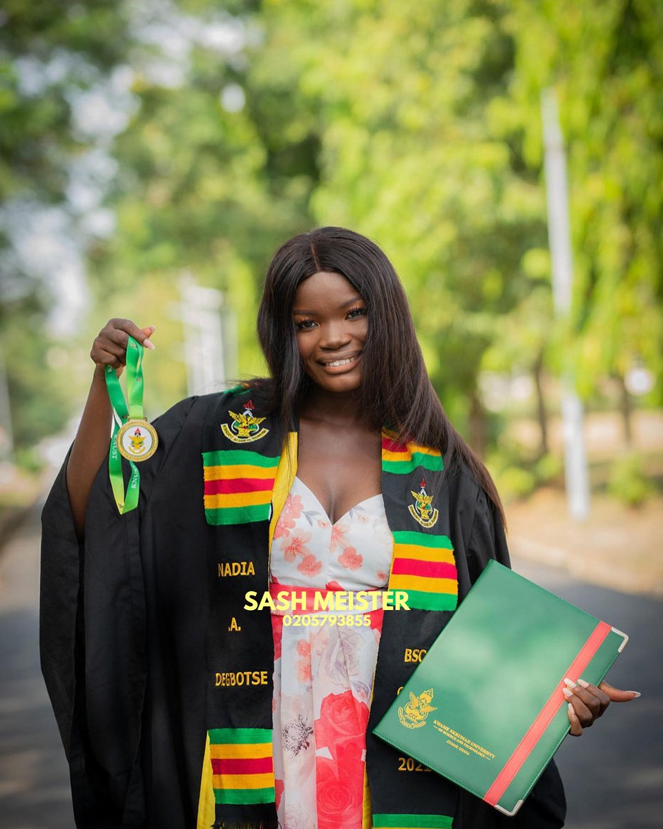 sash_meister's tweet photo. Congratulations @nhadee_yah. You made it. And we at Sash Meister are proud of you.
#Kente #KenteSash #University #Picoftheday #Graduationpic #Fashionblogger #KNUST #University #Graduation #graduation2021 https://t.co/eKjKt8zT1Z