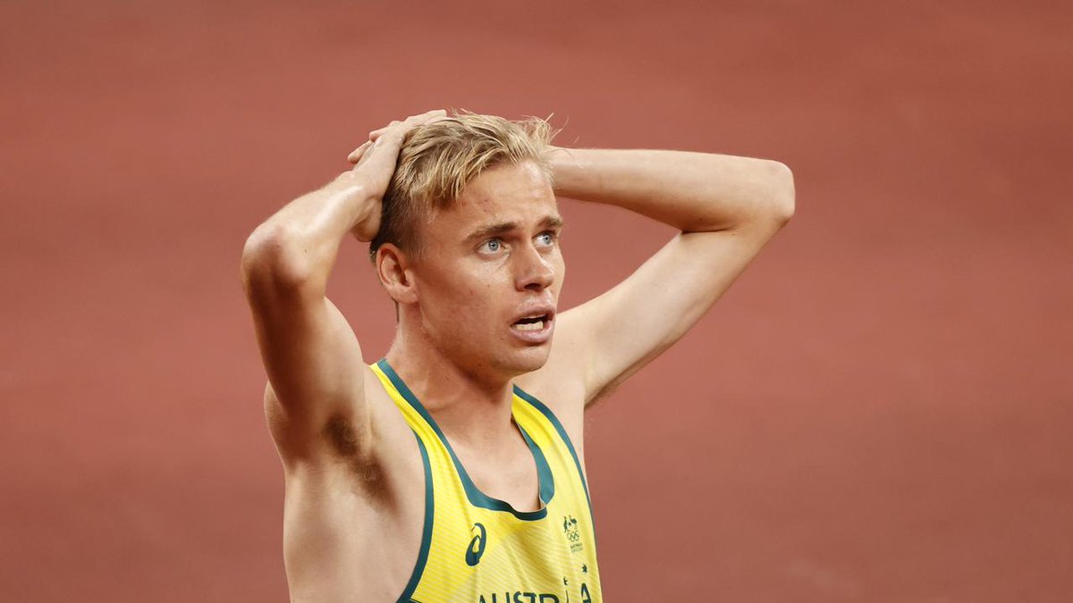 cmail_sport's tweet photo. A Covid booster shot has been revealed as the cause of breathing issues which stopped Olympian Stewart McSweyn mid-race. 

DETAILS: https://t.co/B7sFcmqZyP https://t.co/zd6FOpYwrK