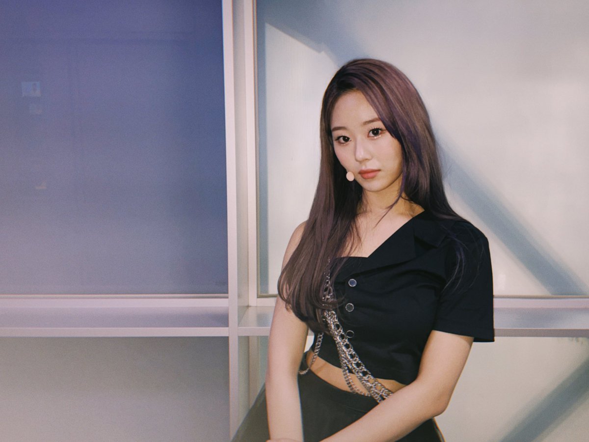 CherryBulletRIN's tweet photo. [#채린 #CHAERIN] 필카감성 좋아🤍

Photo by. 레미쨩🦋

#CherryBullet #체리블렛 https://t.co/xehocCKk7G