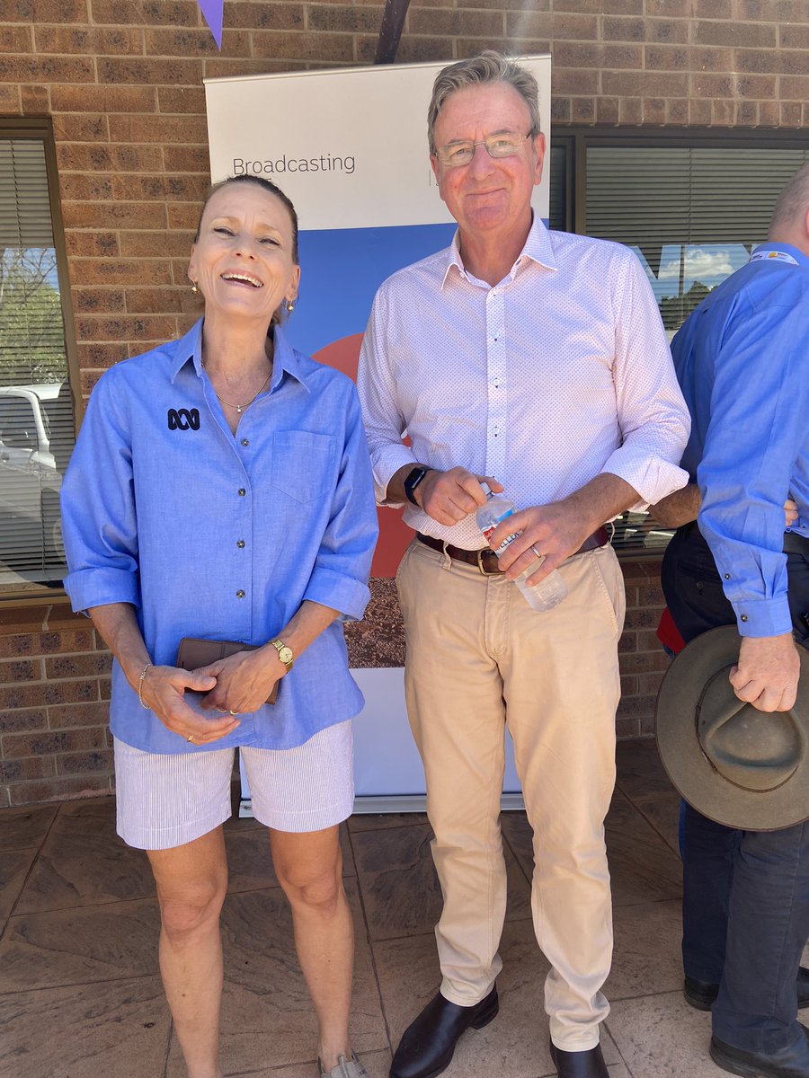 whelan60's tweet photo. Great official opening of the brand new #abc bureau in Charleville, the first time we have had one in 90 years! So proud to help make it happen #abcyours #westernqld #abcregional https://t.co/6SbXPeQjH2