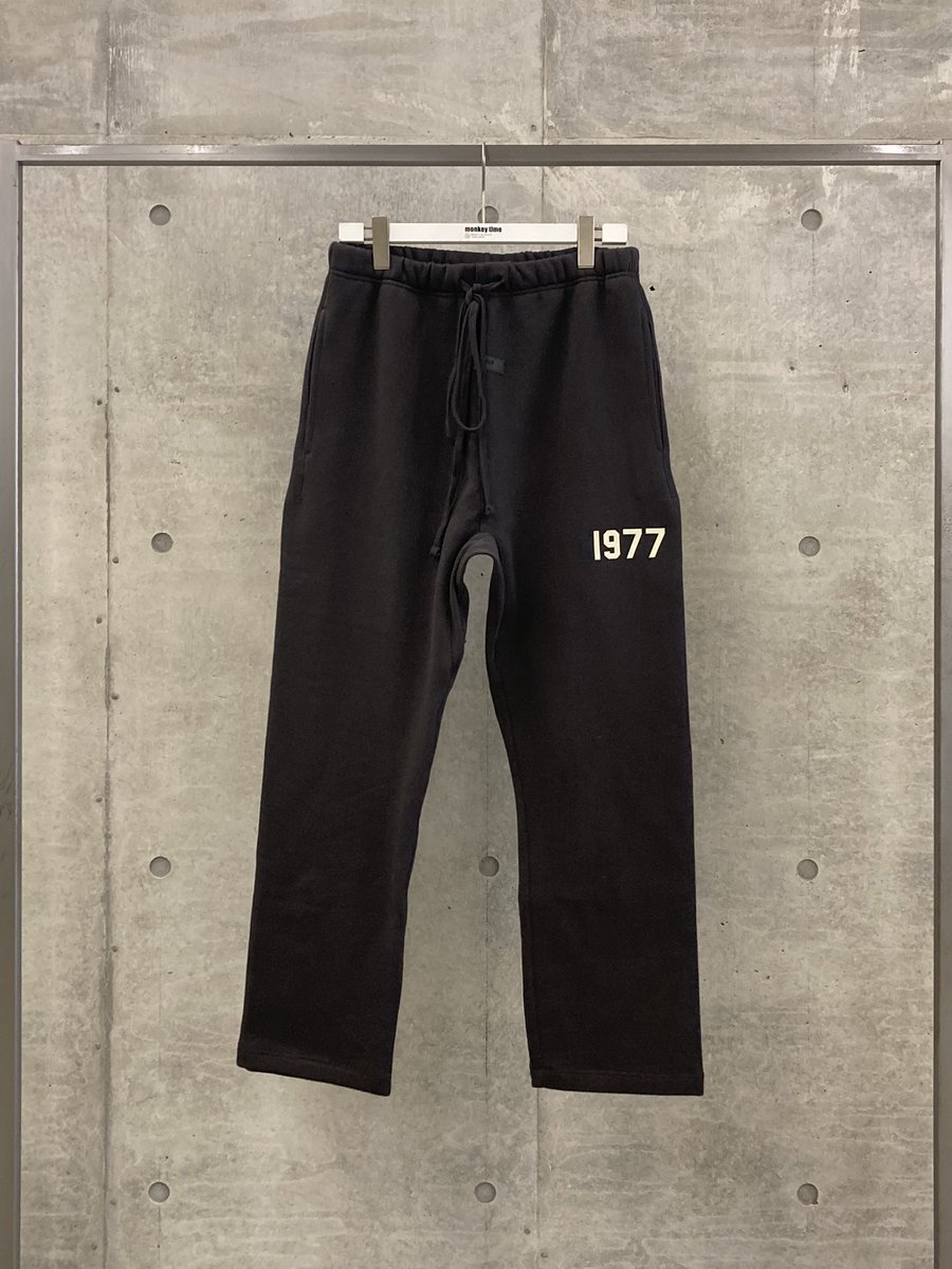<FOG ESSENTIALS>

1977 RELAX PT
color:Black
size: XS S M
¥15,400-(tax in)

3月11日(金)より店舗発売致します。
翌日12日(土)よりお電話いただければ店舗からの通販対応可能となっております。
お気軽にお電話下さい。
℡03-5464-2773

#FOG
#FOGESSENTIALS
#ESSENTIALS
#monkeytime