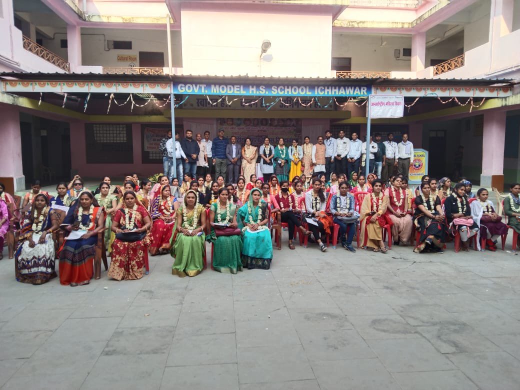 india_card's tweet photo. Celebrating Women’s Day 2022 across all locations @UN_Women @unwomenindia @EllyanneCGithae @unfoundation @CSR_India @UNICEF @MissMalini https://t.co/ATAah6wMGh