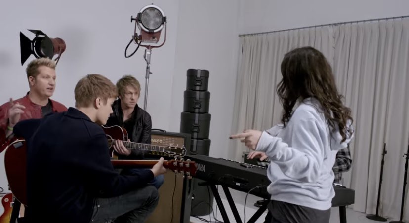 JBCrewdotcom's tweet photo. Today marks 11 years since the release of the music video for “That Should Be Me” by Justin Bieber ft. Rascal Flatts which has over 122 MILLION views! https://t.co/JhNQNPBQTb