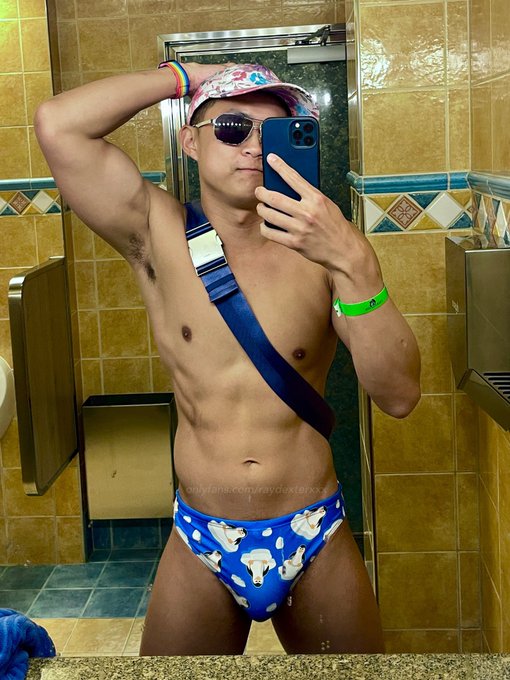 I&rsquo;ve been cruisin&rsquo; 🛳 https://t.co/rzcEJVFmTV<a href="/tag/tbt"class="tags"><span>#tbt</span></a><a href="/tag/behindthescenes"class="tags"><span>#behindthescenes</span></a><a href="/tag/goodtimes"class="tags"><span>#goodtimes</span></a>