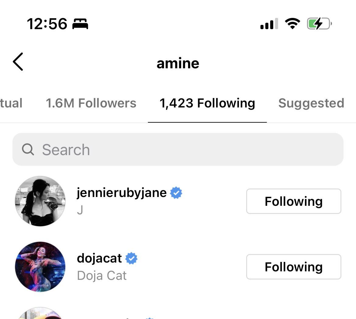 intorubejane's tweet photo. Amine liked and started following Jennie https://t.co/zbFhPcvFcK