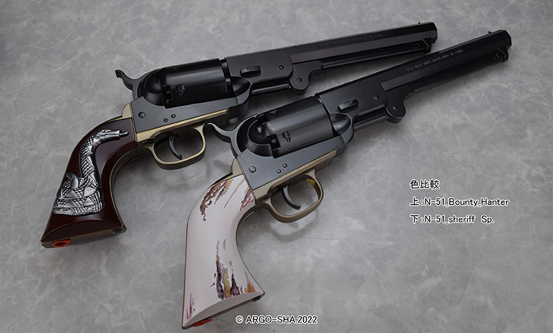 gifu36768954's tweet photo. #FullCock 製ウォーターガン第11弾のNAVY51の2種類が5月初旬発売予定!予約〆切間近です!(3/15〆切)
艶やかなガンメタルカラーが美しいN-51シェリフSPモデル!
蛇のエンブレムが目を引くN-51バウンティハンター!
どちらも水鉄砲とは思えぬ美麗な外観となっております!
どちらも税込¥3,520
#水鉄砲 https://t.co/1BXW9jZTj9