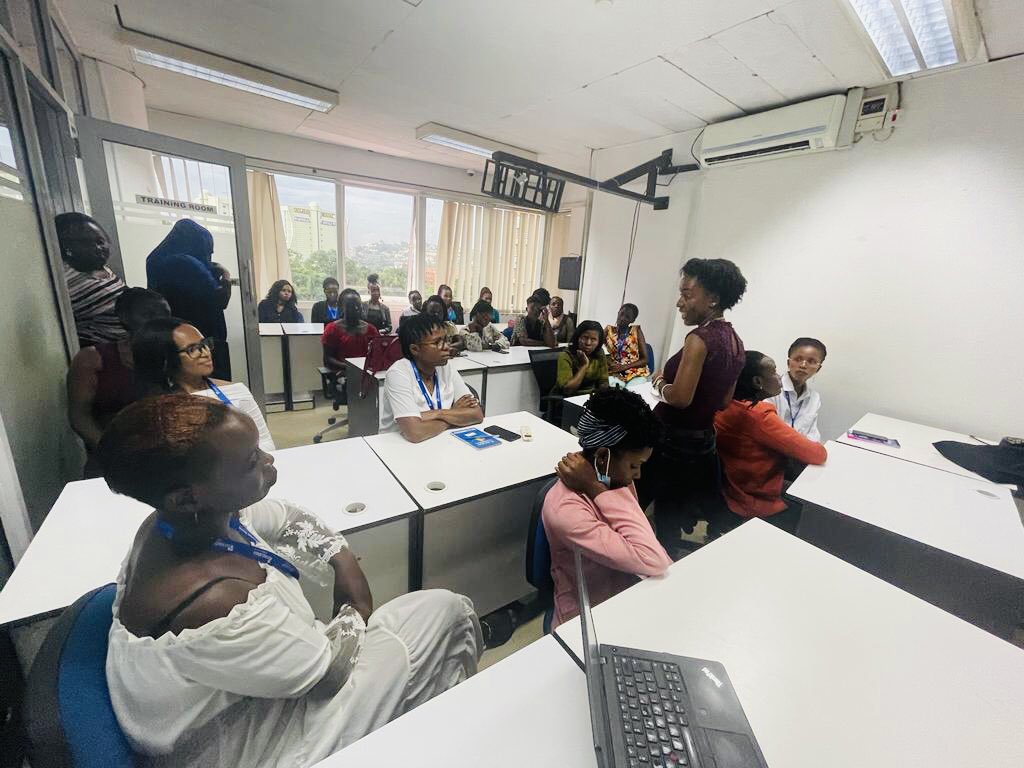angiemirembe's tweet image. Thank you Techno Brain Uganda for the invitation & opportunity to speak to the Ladies of the team as we celebrated Womens day. What a group of phenomenal driven ambitious young ladies.The sky is definitely not the limit but the start. 
#HappyWomensDay2022
#CodingInHeels