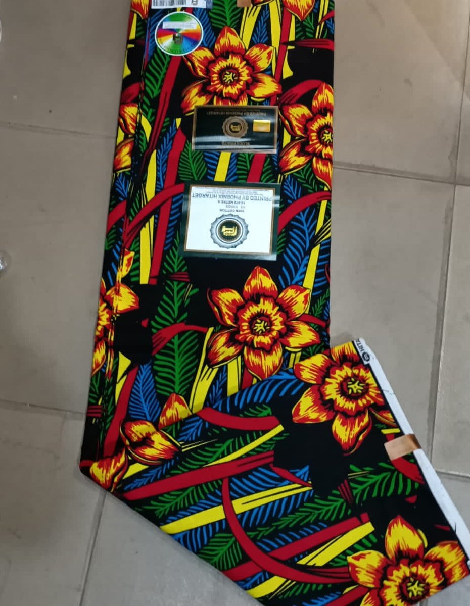 Chysohm's tweet image. Ankara 🔥 🔥 🔥 🔥

6 yards of Ankara this beauties are for 6k only
Mother&apos;s day is around the corner, you can start picking your gifts now

Please RT my customers are on your TL