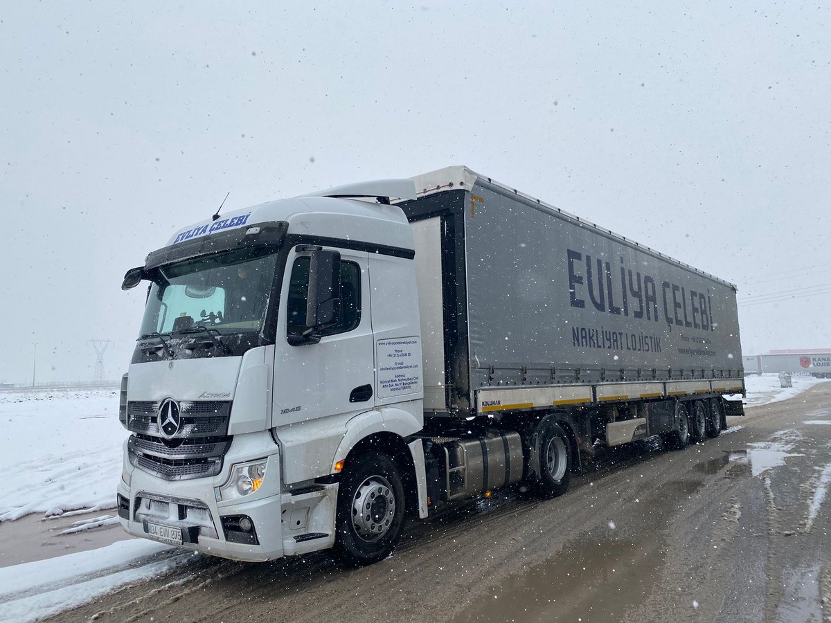 evliya_celebi_'s tweet photo. Evliya Çelebi Nakliyat ; liman, muhtelif depolar, yurtiçi-yurtdışı, ithalat ve ihracatçılarımıza konteyner ve açık yük nakliye hizmeti ile yanınızdayız. 
Teklif alabilir-görüşlerinizi iletebilirsiniz. @havvafirdevs_k 

📲 https://t.co/l1z6tVITWP https://t.co/kB7zKihOVB