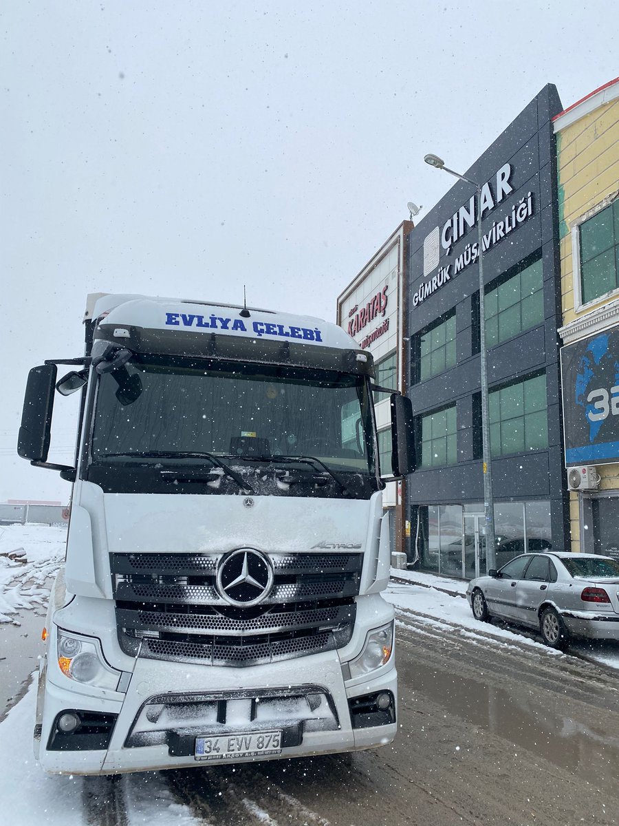 Evliya Çelebi Nakliyat ; liman, muhtelif depolar, yurtiçi-yurtdışı, ithalat ve ihracatçılarımıza konteyner ve açık yük nakliye hizmeti ile yanınızdayız. 
Teklif alabilir-görüşlerinizi iletebilirsiniz. @havvafirdevs_k 

📲 evliyacelebinakliyat.com/tr/iletisim/