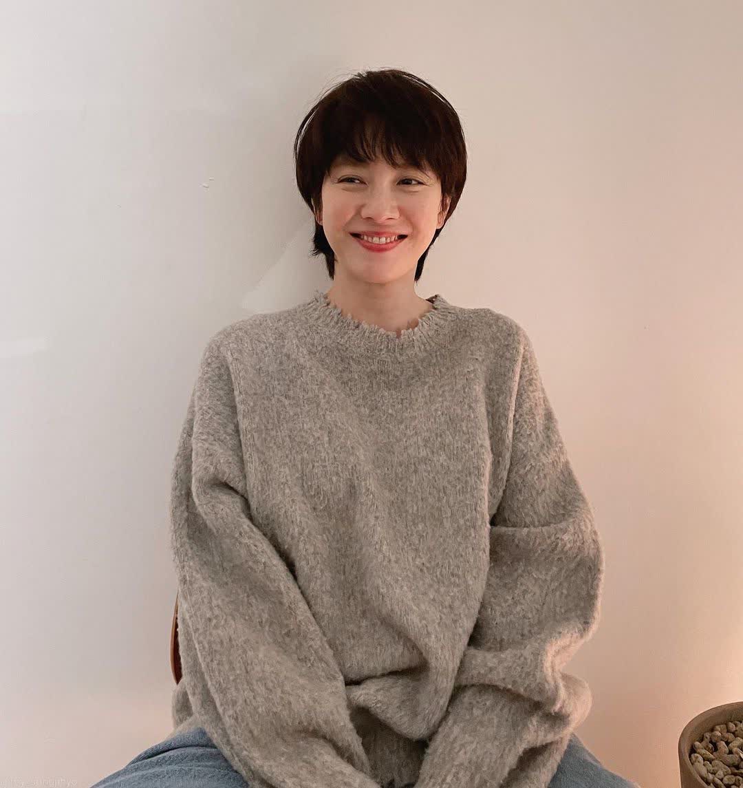 Song Jihyo IG UPDATE 😍

"👓"

#송지효 #SongJiHyo