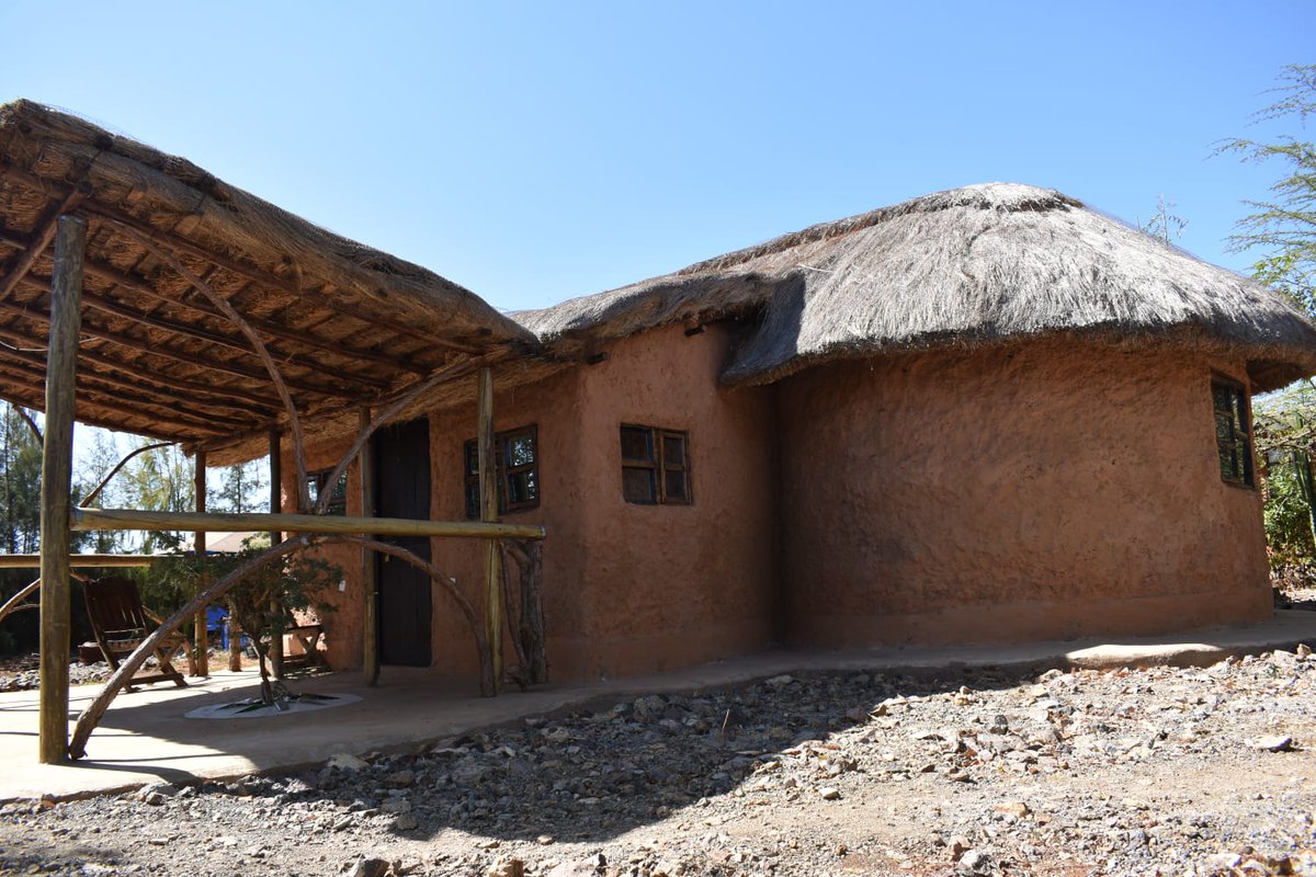 dkale321's tweet photo. Who wouldn't want to experience this hidden germ located in laikipia.@entalatacamp #EntalataLaikipiaCamp https://t.co/MdnUZzxmO6