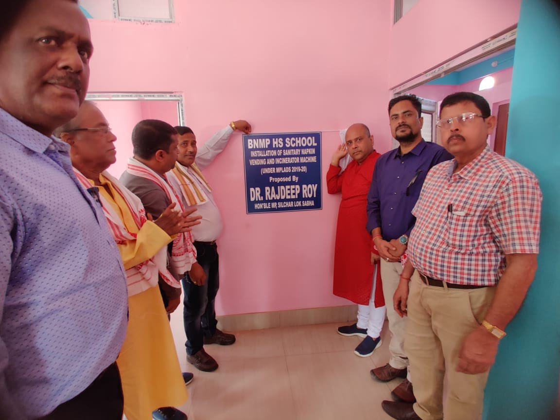 drrajdeeproy's tweet photo. Pleased to allot a sanitary napkin vending machine at BNMP HS School, #Dholai with funds from #MPLAD 19-20.
( Allotment to 16 school/Colleges today at Dholai. More to follow ! )

@PMOIndia 
@dpradhanbjp 
@smritiirani 

@BJP4India 
@BJP4Assam https://t.co/FRyTbr05Kt