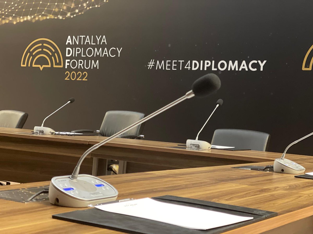 AntalyaDF's tweet photo. Masa kuruluyor…

Barış ve istikrara vesile olsun.

🇷🇺🤝🇹🇷🤝🇺🇦

The table is being laid…

Hoping it will lead to peace and stability.

#MEET4DIPLOMACY https://t.co/mJhP4XLkNm