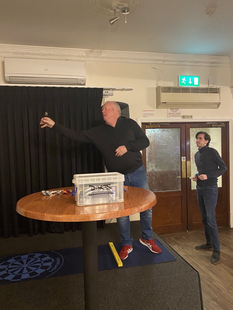 Romfordgolfclub's tweet photo. Wednesday evening darts #rgcdarts #rgcsocial #rgc https://t.co/S6LKEg6d42