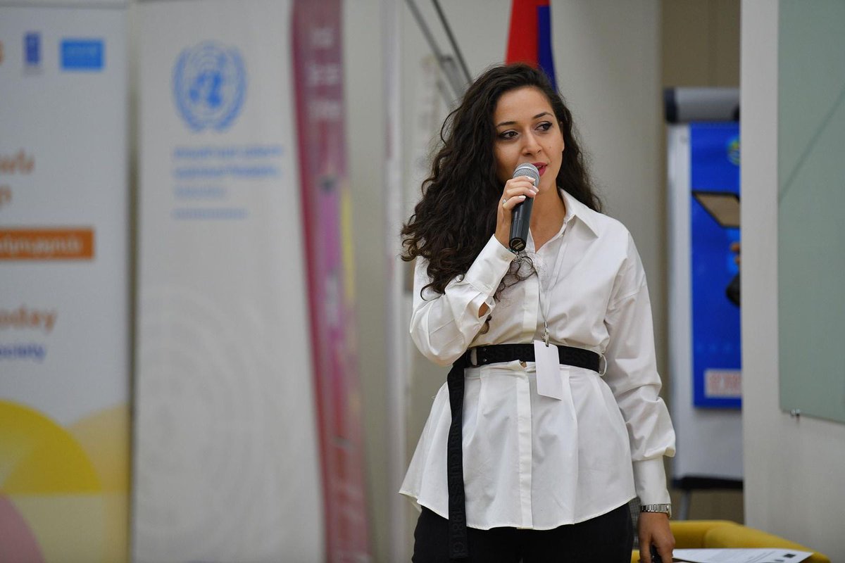 SafeYOUapp1's tweet photo. Yesterday, our team celebrated International Women's Day at the Vanadzor Technology Center 🌷 
Titled "For Sustainable Development of Women," the event featured a panel of women in the fields of economics, business, and gender equality activism. https://t.co/gwY28EYVDv