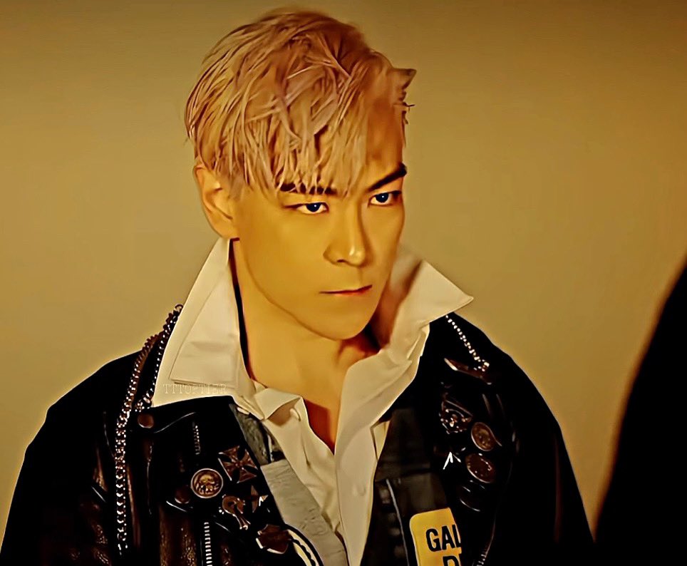 tttoptier's tweet image. He ain't playing 🥵

— T.O.P
#TOPISBACK #TTTOP #ChoiSeungHyun 
#BIGBANG