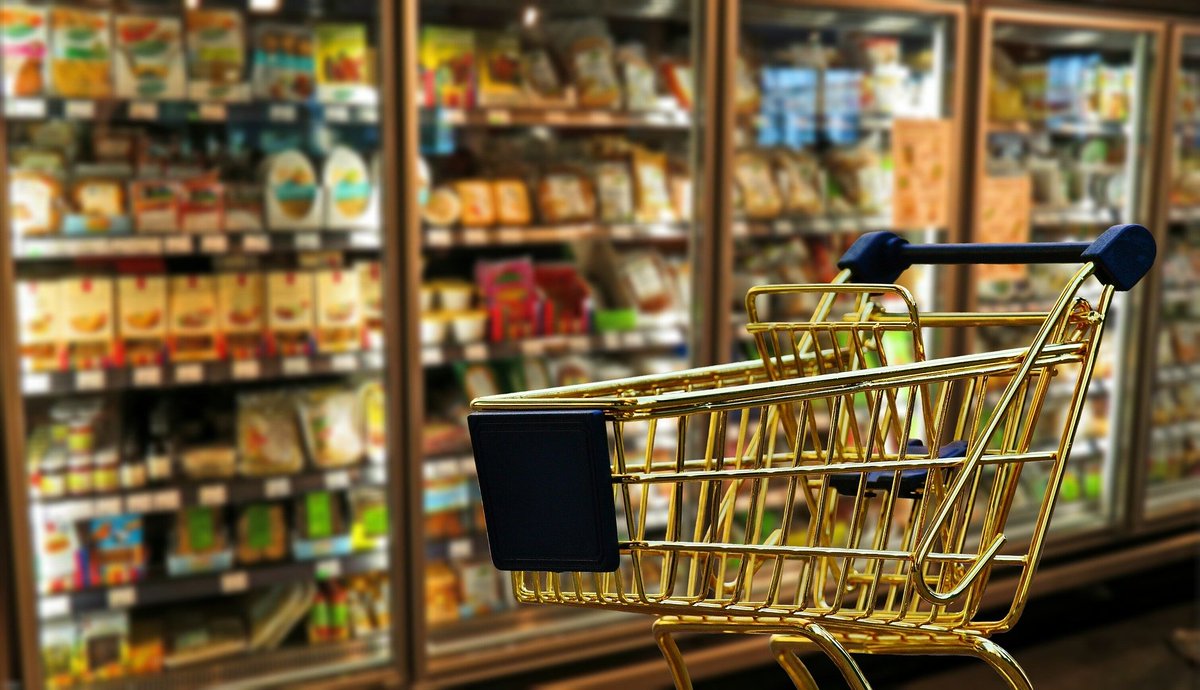 CiocciM's tweet photo. Retour sur la session de #recrutements pour Auchan Le Pontet d'employé(e)s de commerce à dominante caisse, en vue de l'obtention du Certificat de Qualification Professionnelle : sur les 9 demandeurs d'#emploi présentés par l'agence de Réalpanier, 7 sont embauchés ! #TousMobilisés https://t.co/TFUkYyEeB6