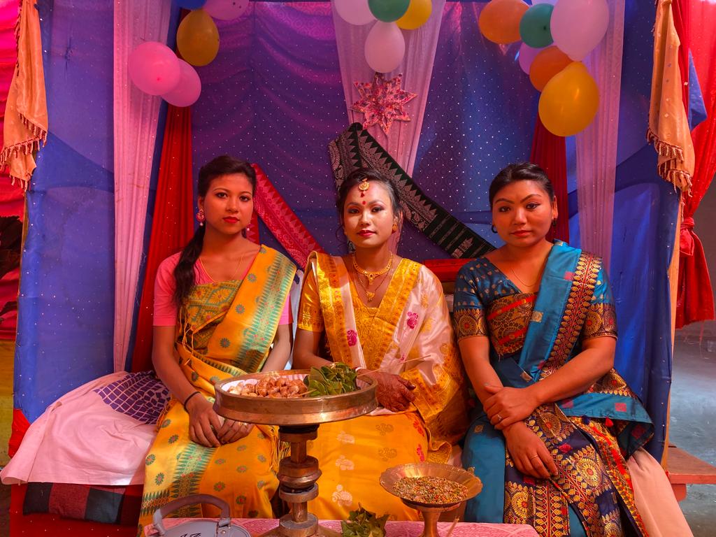 MoniManika's tweet photo. Finally Im got married with @ranjanboro https://t.co/hMdCN24N2z