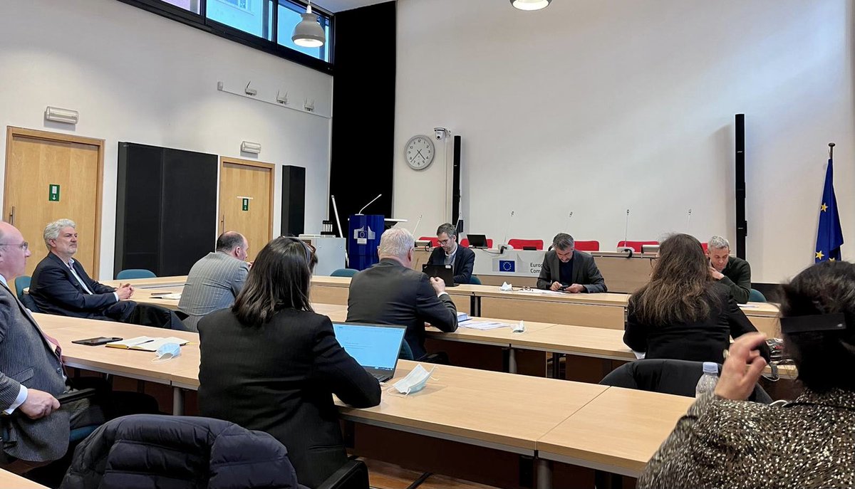 CNCC (@cncc_audit) on Twitter photo 🇪🇺Le Bureau nationale de la Compagnie est en déplacement à Bruxelles pour une série de rendez-vous stratégiques avec les acteurs européens, notamment la <a href="/EuropeanCommiss/">European Commission</a>, sur les sujets de #reporting non financier et le projet de réforme du reporting et de l’#audit. 🇪🇺Le Bureau nationale de la Compagnie est en déplacement à Bruxelles pour une série de rendez-vous stratégiques avec les acteurs européens, notamment la <a href="/EuropeanCommiss/">European Commission</a>, sur les sujets de #reporting non financier et le projet de réforme du reporting et de l’#audit.