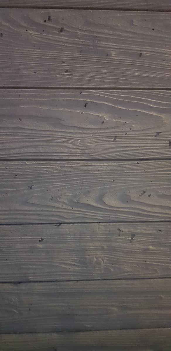 kaiiwooo's tweet photo. Bruh it's not wood #notwood https://t.co/m8ez13gj2y