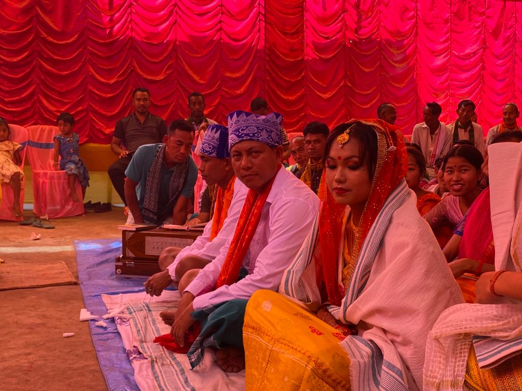 MoniManika's tweet photo. द बोसोर गोसो गोरोबलायनायनि उनाव जों सानैनि गोसो गोरोबलायनाया मोबथां महर मोनबाय । बिनिखायनो आफा अबंगसायखौ रोजा रोजा साबायखर बावो । https://t.co/UjCTRzrB4i