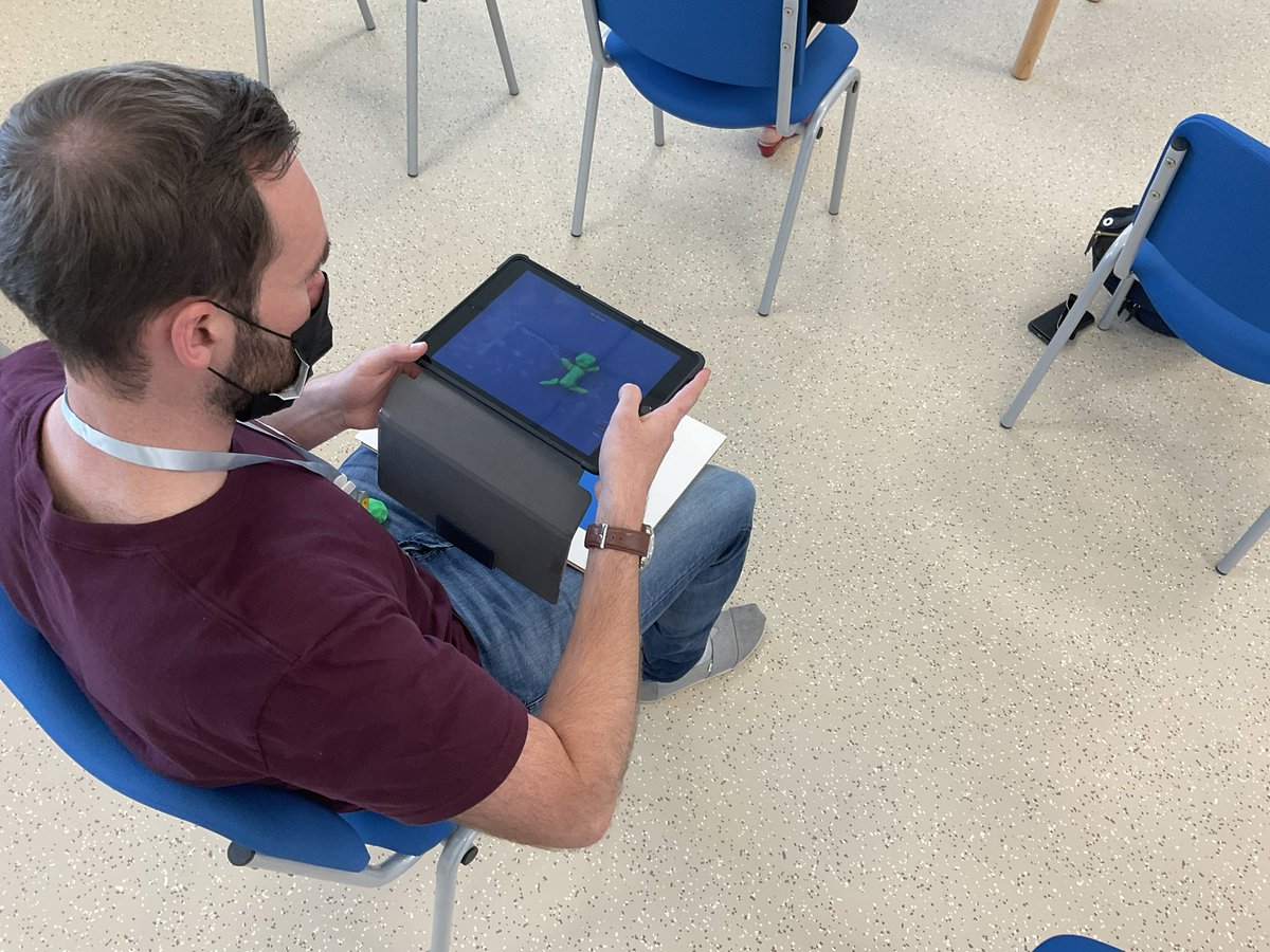 Hiba El Hazzouri tweet media