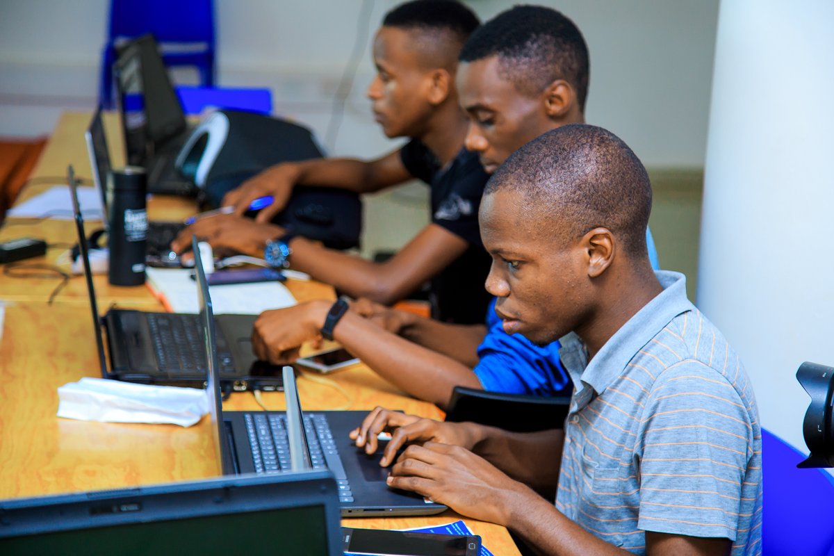 Do you wonder how to optimize digital tools to grow your business?

We are currently on-boarding for its E-business skills boot-camp. 

Register Now:  bit.ly/EDUe-businessm…
 to understand E-Commerce and Digital Customer Service, and 21st Century Business Skills.