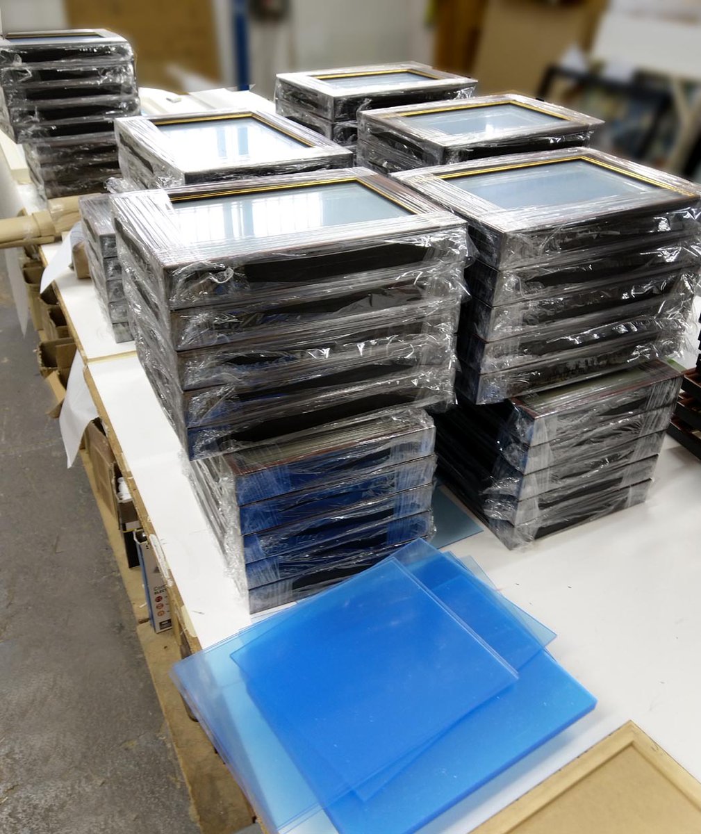 CF_Framing's tweet photo. This is a consignment of 175 #certificate #award #frames for our regular customer Lincolnshire Police Force. We also supply #frames on a regular basis to the Nottinghamshire Police.

Fore more information on our commercial services, get in touch https://t.co/ZMxwzQ2xw6 https://t.co/szbeDRVmnC