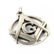 masoniccollect's tweet photo. Shop This stunning designed Silver Round #Pendant with a set of squares &amp; a set of the compass with letter ‘G’ embedded in the centre that speaks volume about Freemasonry message @ https://t.co/QjW7IEdHI6 &amp; Get FREE #UK delivery on orders over £69.
#MasonicCollection, #Masonic https://t.co/srXDY2eKOw