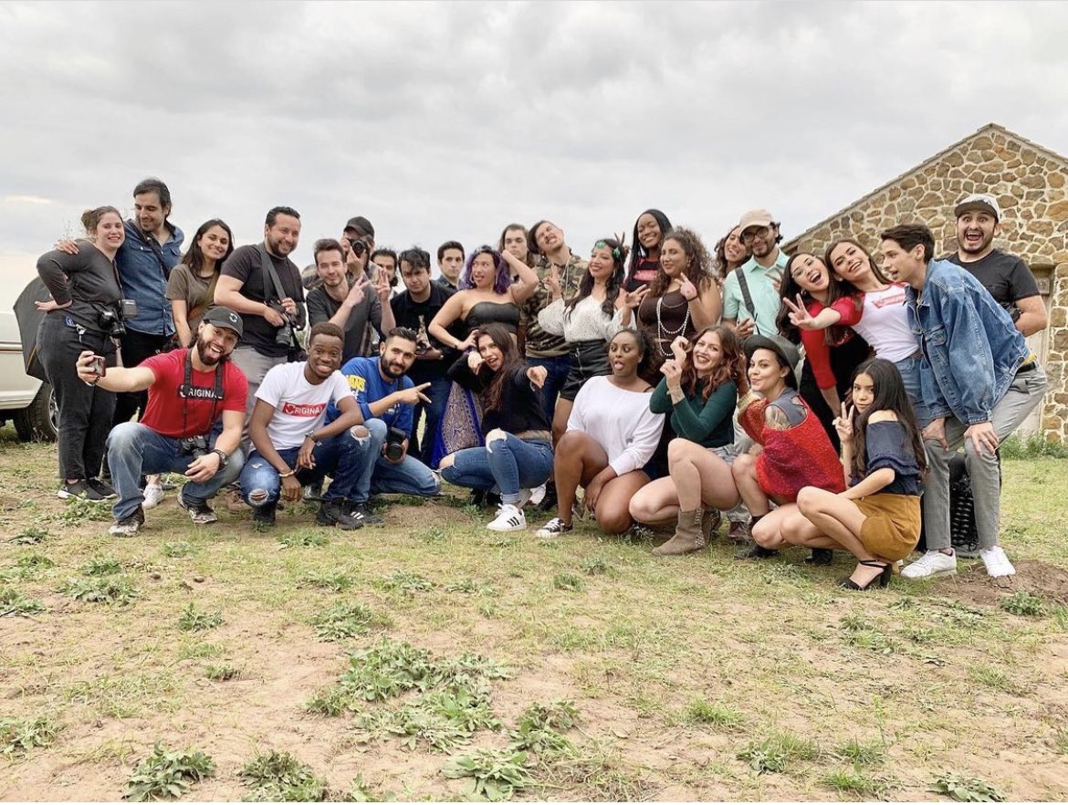 letstaycreative's tweet photo. Bringing creatives together since 2019🤍 #letstaycreative https://t.co/yNw8IR7zTB