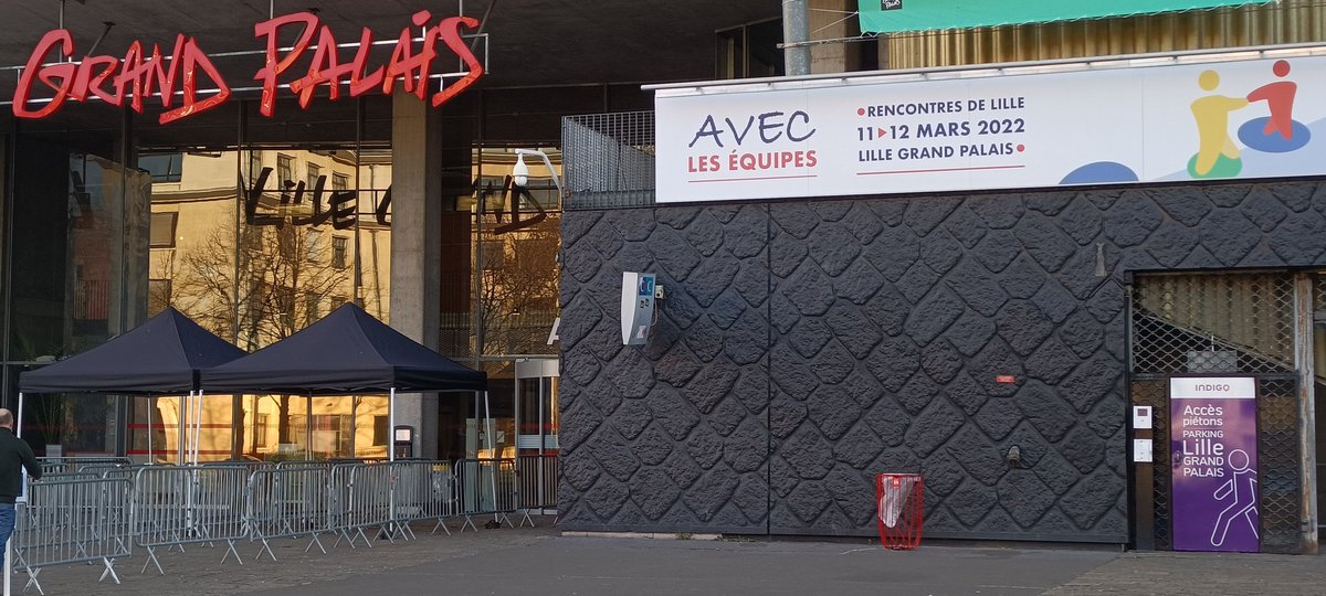 HugoTiffou's tweet photo. J-1 pour les Rencontres #aveclesequipes. Et dès ce jour, @Avec_sante vous concocte des surprises pour rythmer un programme intense. Le mouvement des maisons de santé et de l'exercice coordonné en soins primaires se réunit avec ses 15 régions pour des Rencontres inoubliables https://t.co/iEAQzRRW0U