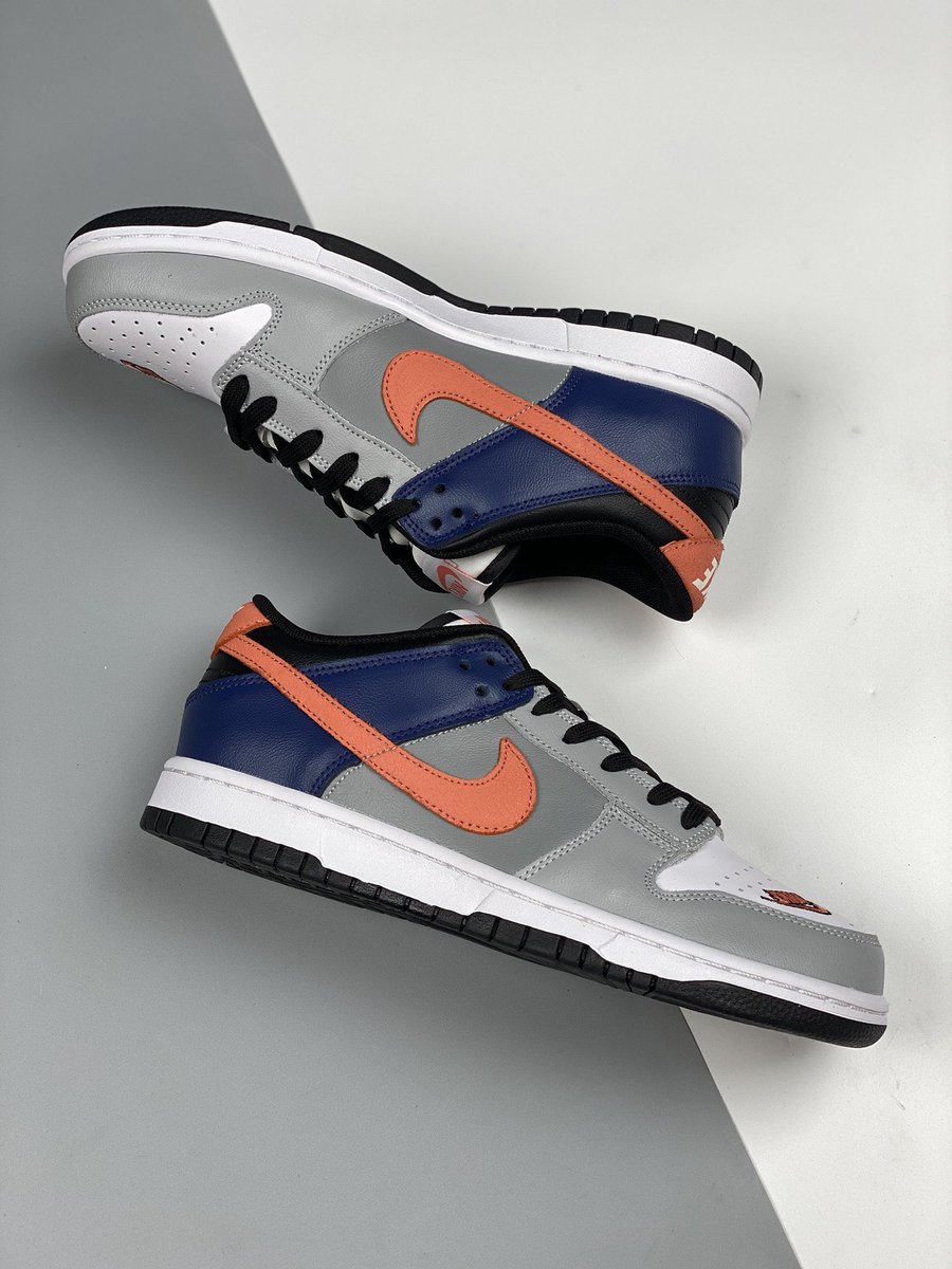 _E_vonn's tweet image. Nike SB Dunks 💚⬜

28,000 naira (41-45)
FREE DELIVERY ✅

pleaseeeeee RETWEET 🥺🙏🏼🙏🏼🙏🏼