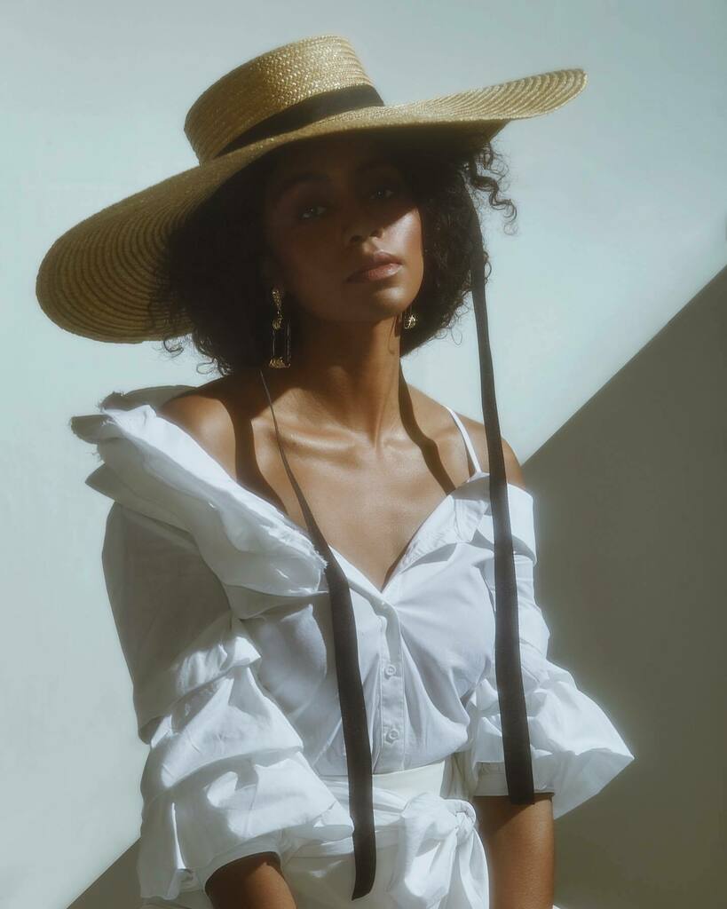 JustinMunitz's tweet photo. Archives from 2019 with @gabi_gomesnascimento 
Styled by @styledxtanlynleigh
HMUA @makeupbysarahct ⚡️💥

#fashionphotography #modellife #portraitmood #musephoto #fashion #editorialshoot #photovogue
#safashionweek #nycfashionweek #nycmodel #capetownmod… https://t.co/ZvLFMzvj2q https://t.co/4ZlyfmiiI0