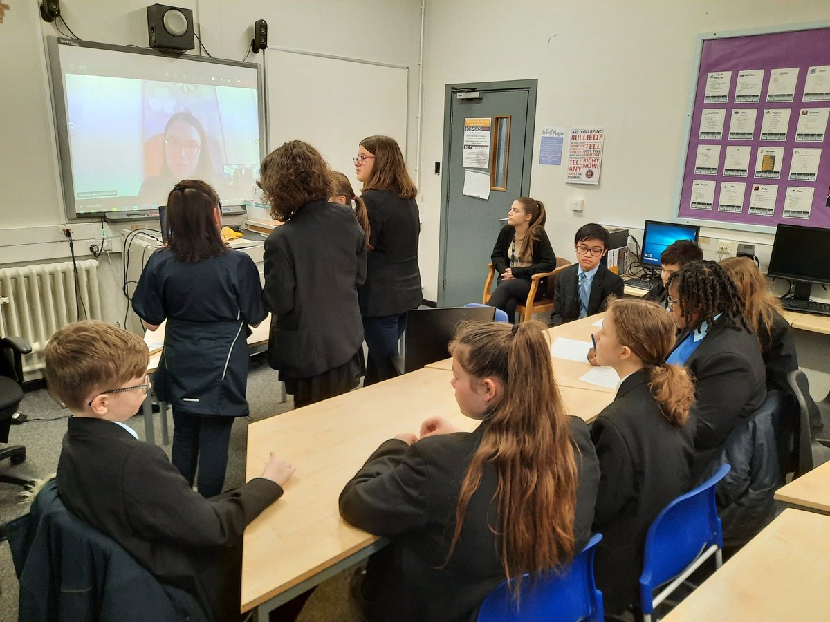 BishopChalComp's tweet photo. Year8 pupils at AWS bootcamp session working on developing their apps @amazon @AWS #AppForGood https://t.co/wmpwxQcDf8