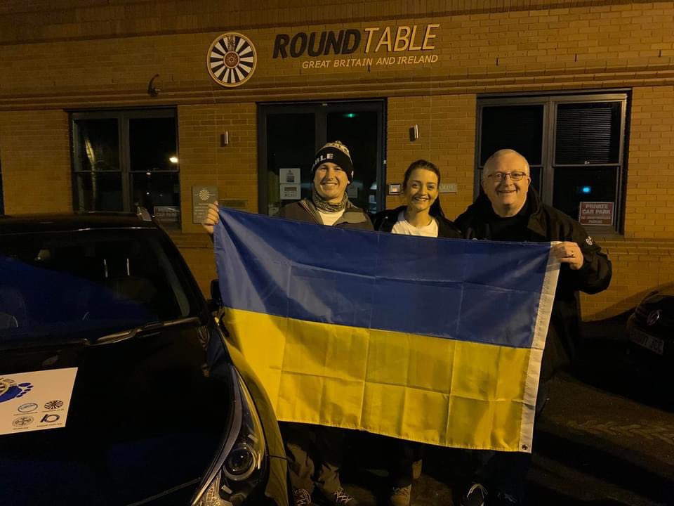 Ash Gardner &amp; Emily Gardner are off on a 120 mile walk from Marchesi House to The Ukrainian Embassy to support the Relief Fund.Wishing strong legs, heart &amp; mind.Follow or sponsor them glympse.com/0Z7H-SV5Q paypal.com/pools/c/8HPtuj… #Roundtable #LadiesCircle #SupportUkraine