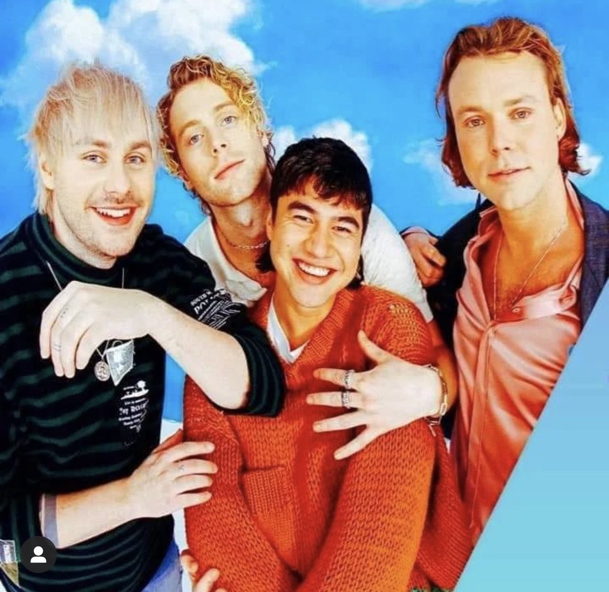 5SOSUpdatingWW_'s tweet image. #ThankYou5SOS For all the friends I made in the fandom and to make me to a stronger person. Your music makes me happy and you as persons as well. Thank you for the really good times. Can't believe that I'm seeing you, after a long time again live. That will be great! ❤️ @5SOS