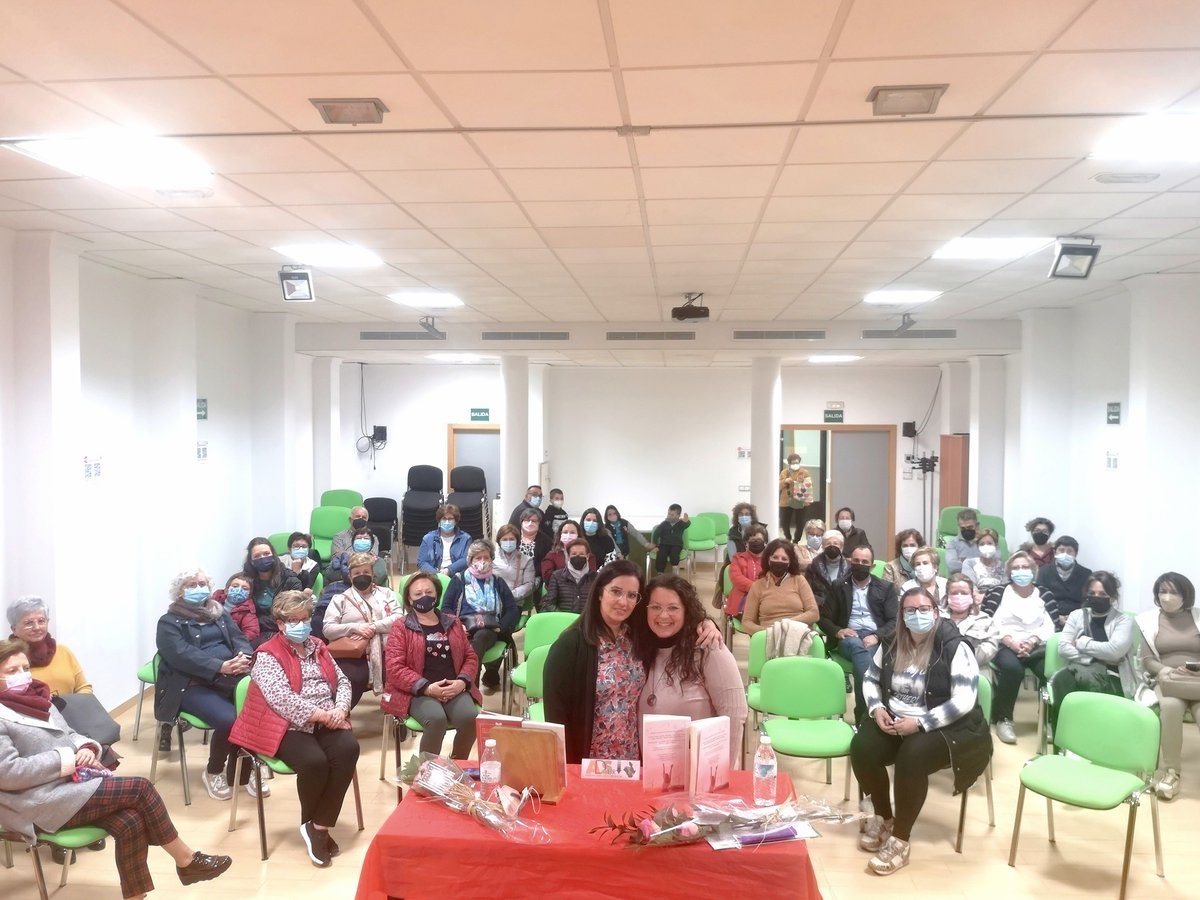 ADSierraSurJaen's tweet photo. I Encuentro literario sobre "La mujer en la literatura romántica" que organizamos en #fuensantademartos con Laura Castro y Hadha Clain por el #8M 
Participaron el club de lectura y las dos asociaciones de mujeres. Colabora Ayto de Fuensanta, @dipujaen y la Asociación Entre Letras https://t.co/fqZ4XBzyc5