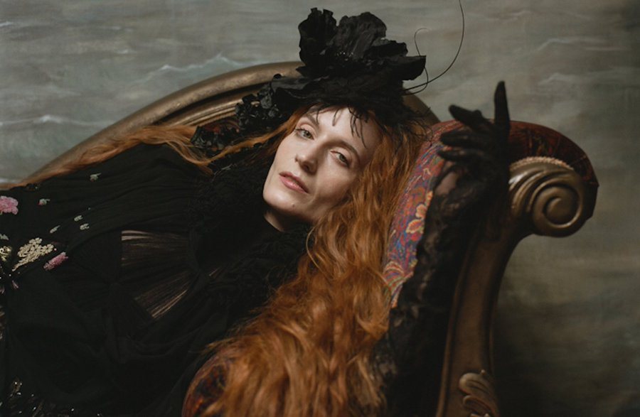 flomachinenews's tweet photo. More Florence Welch from Autumn de Wilde https://t.co/bJuPhRbtEO