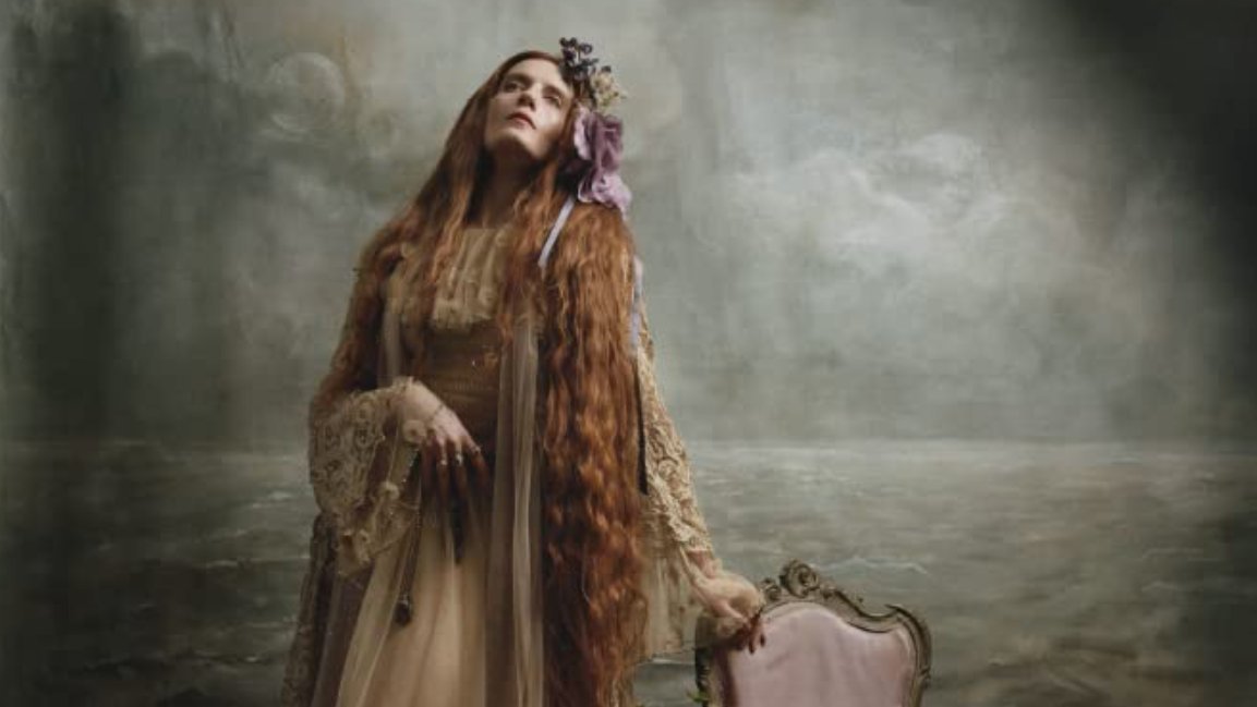 flomachinenews's tweet photo. More Florence Welch from Autumn de Wilde https://t.co/bJuPhRbtEO