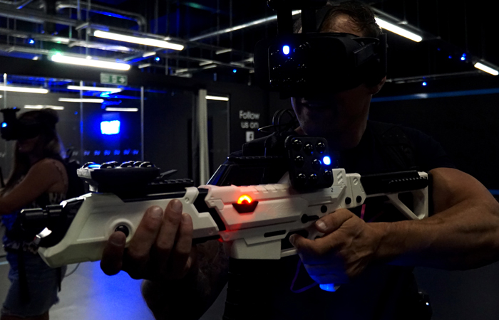 Navrtar's tweet photo. Common Questions regarding our virtual reality experience in London answered
https://t.co/O2byGTO2n7 https://t.co/FpEHs6hF7S