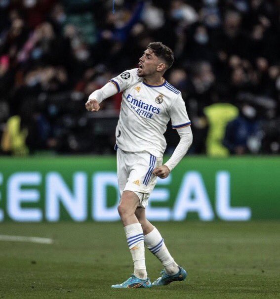 Феде вальверде прическа. Тяжёлый форвард. Трей томпкинс. Томпкинс зенит. Малком клаудиньо зенит.