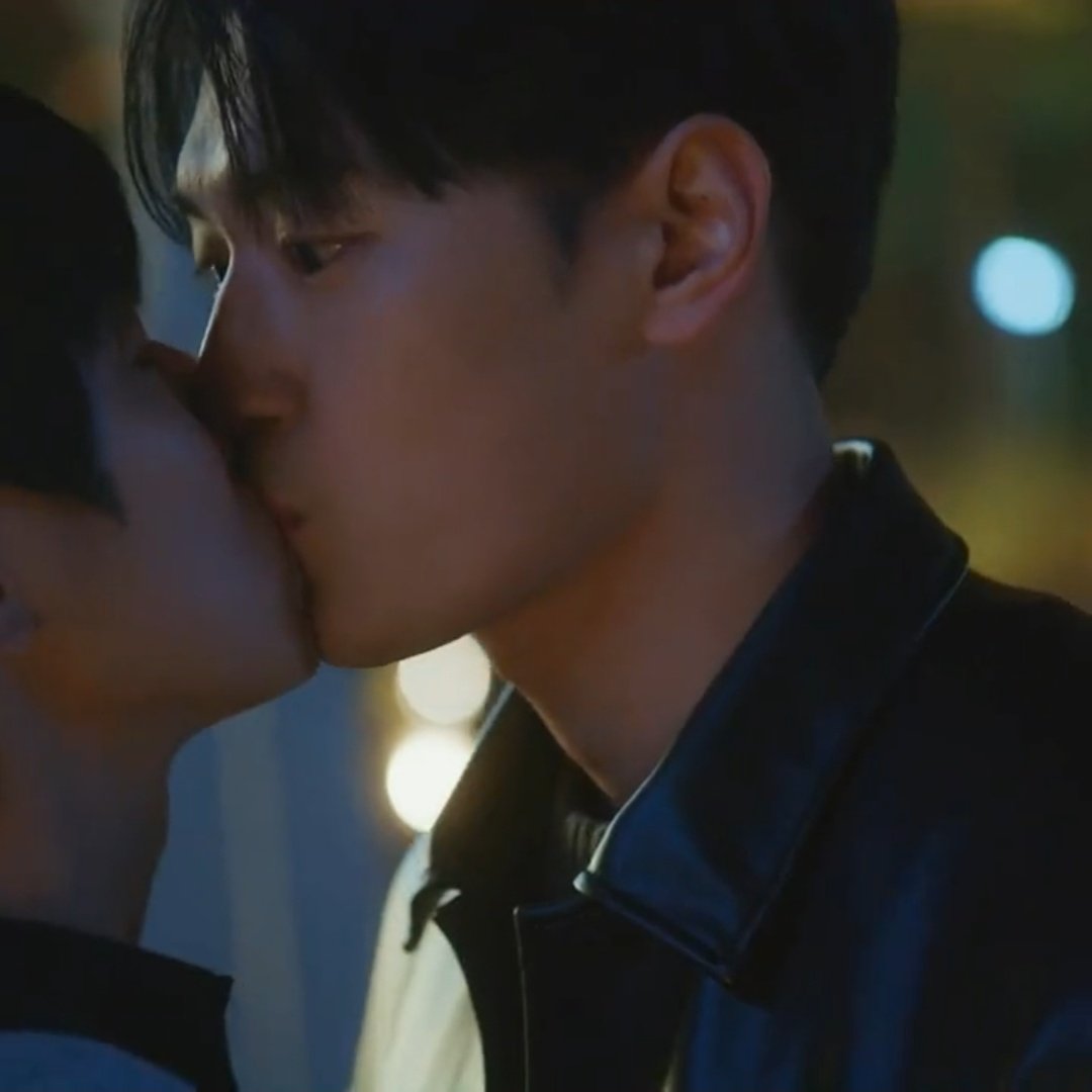 nongemgem's tweet image. THE BEST KOREAN BL SERIES GOES TO THEM FS
#SemanticErrorEP8 #SemanticErrorFinale #SemanticError