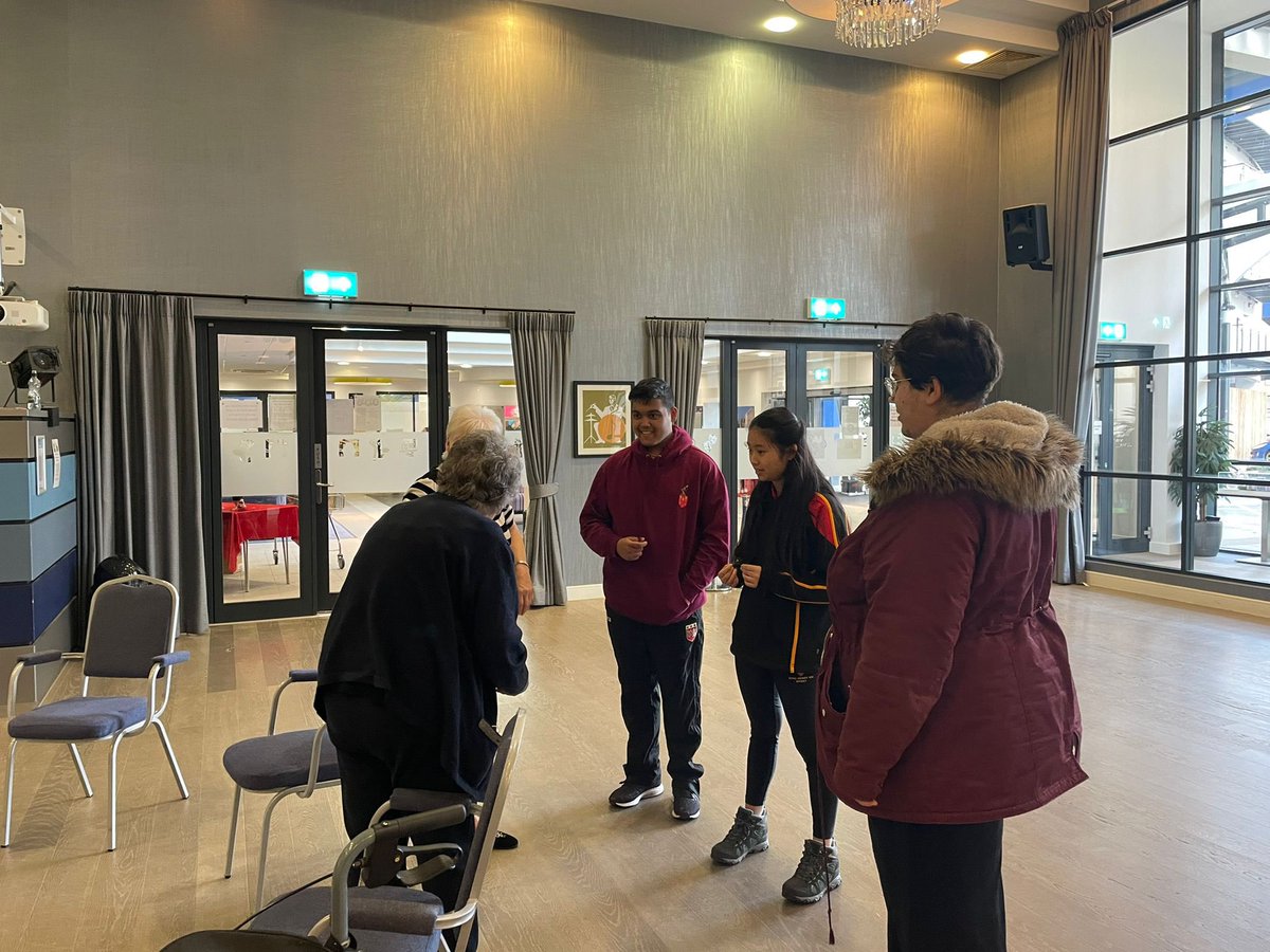 We are so excited to be working with  Earlsdon Park Residential Village again, volunteering for <a href="/vbasterfield/">Victoria</a>’s <a href="/albanytheatre/">Albany Theatre</a> Drama Club!

Yesterday, our VI Form Drama Ambassadors had a great time helping the new members settle in to the group. 🎭
