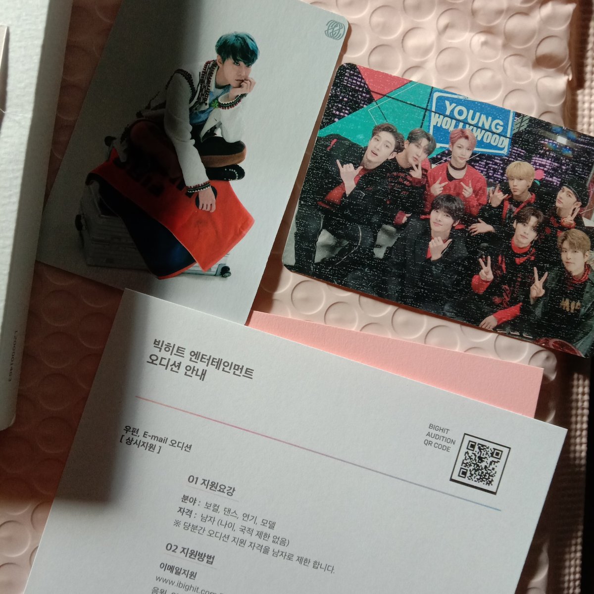 euphoria_min's tweet photo. - thank you so much po @calixtagives dumating na po yung album, thank you din @pjmtan_  congrats satin<3 #calixtagives https://t.co/r6McIPspuR