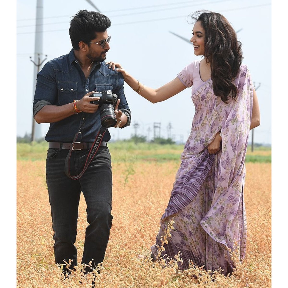 nfa_hyd's tweet photo. Wishing Gumma aka @riturv A Very Happy Birthday from Jagadi aka @NameisNani fans ❤️😊

ps - #Throwback to #TuckJagadish Unseen BTS Pics 
pc @Shine_Screens 

#HBDRituVarma https://t.co/kB3RZF1fi2