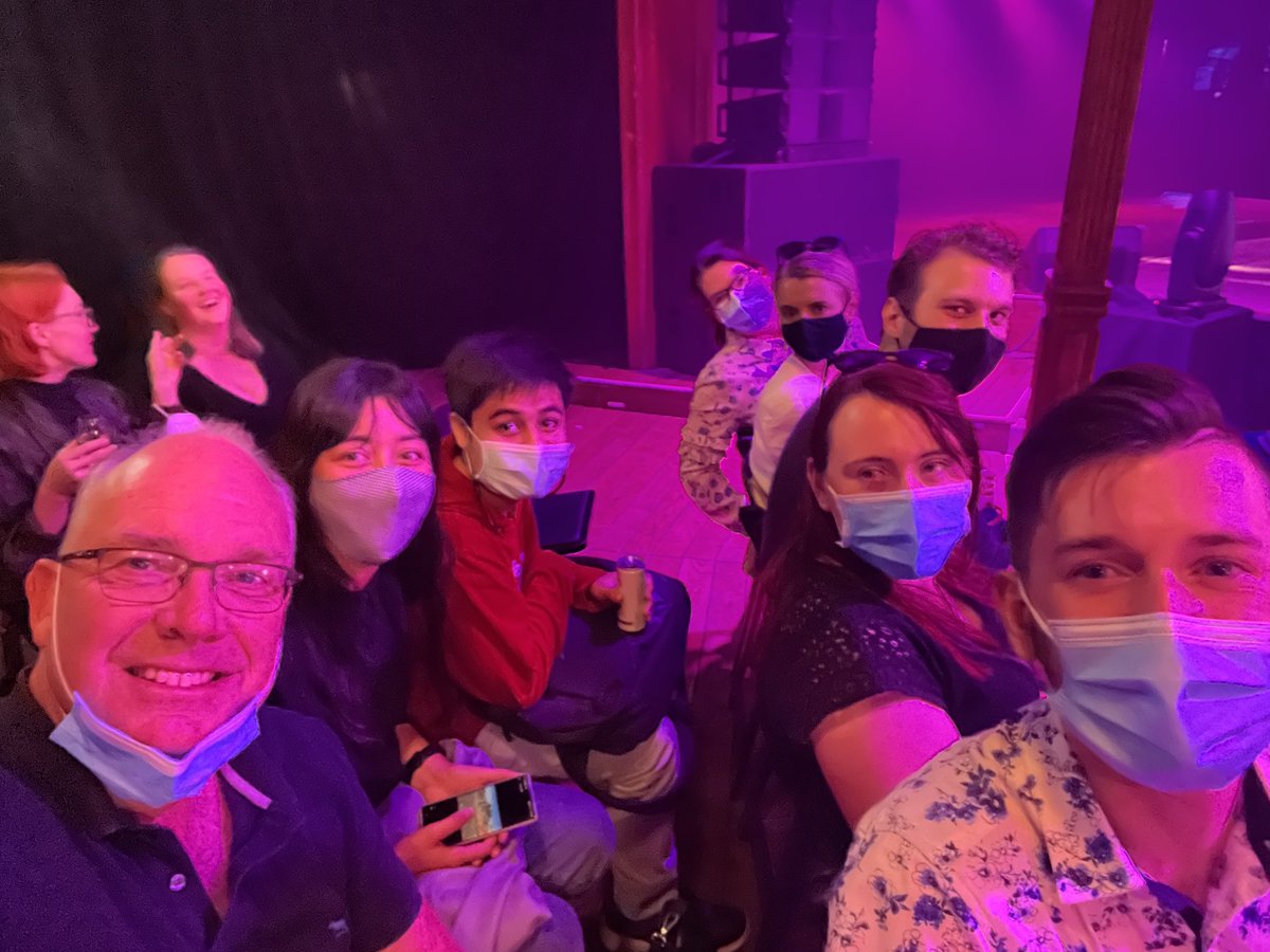 Lab meeting at gluttony. Not much science but off to see Rouge….⁦<a href="/_OrnellaR/">Ornella</a>⁩ ⁦<a href="/emkirby96/">Emily Kirby</a>⁩